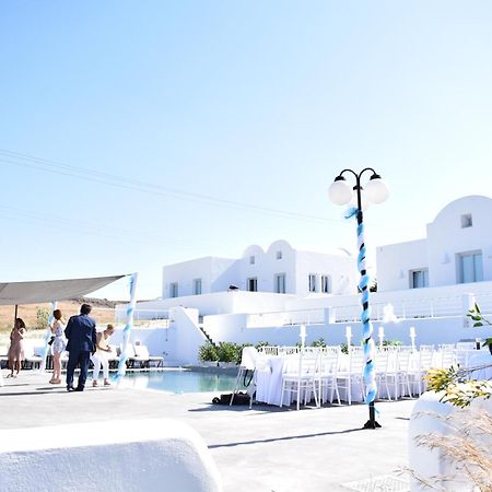 Sea And Sand Villas Монолитос Екстериор снимка