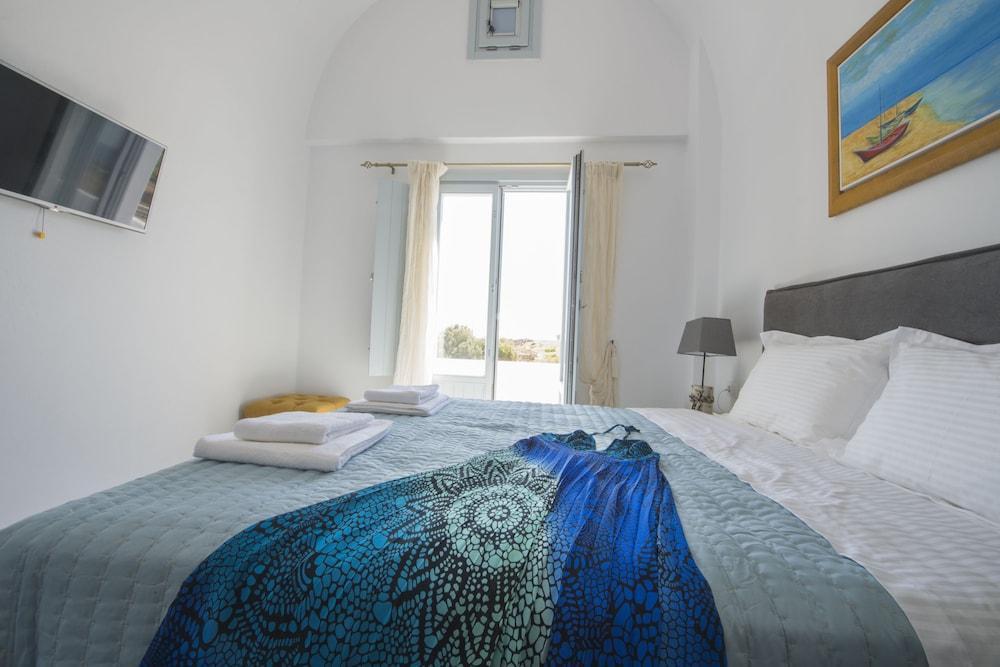 Sea And Sand Villas Монолитос Екстериор снимка