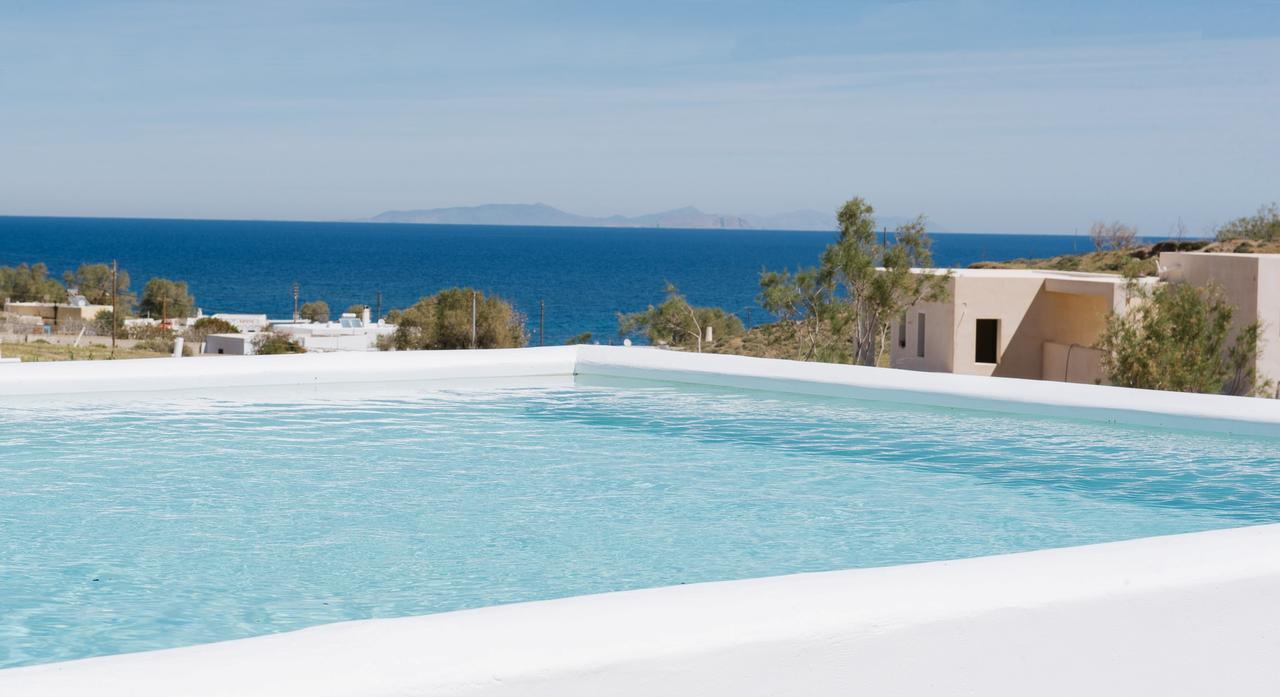 Sea And Sand Villas Монолитос Екстериор снимка