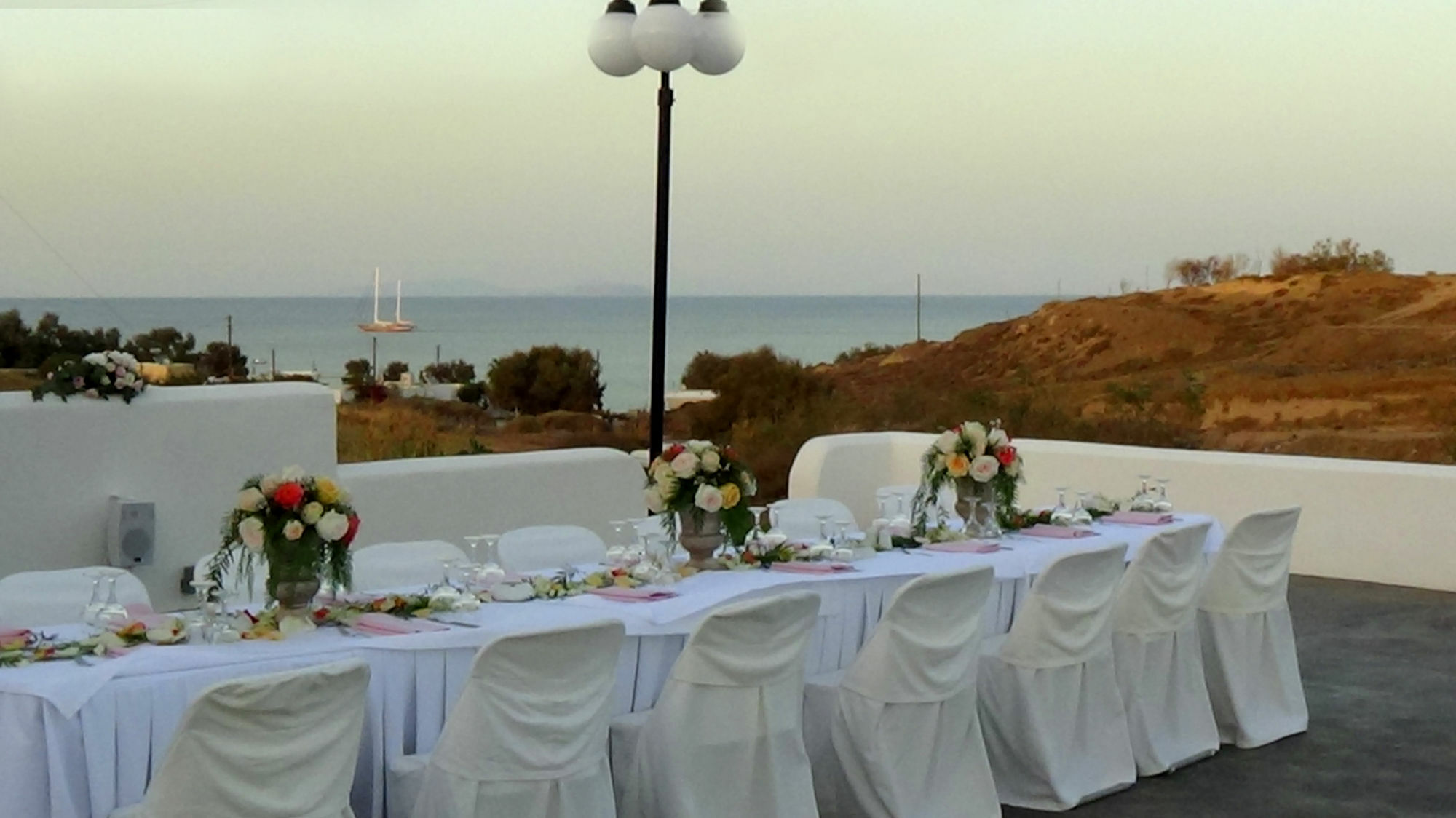Sea And Sand Villas Монолитос Екстериор снимка